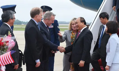 Thủ tướng hội đàm Tổng thống Mỹ và tiếp nhiều nhân vật quan trọng tại Washington