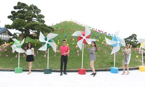 Đến Sun World Halong Complex, khám phá ngọn đồi chong chóng đẹp như mơ