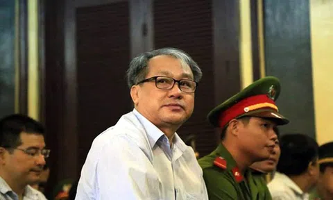 Hà Văn Thắm và Phạm Công Danh có quan hệ như thế nào?