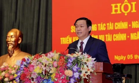 Phó thủ tướng Vương Đình Huệ: Thị trường chứng khoán phải mạnh và cung ứng vốn tốt hơn