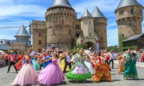 “Vui không khoảng cách” tại B’estival 2017 Sun World Ba Na Hills