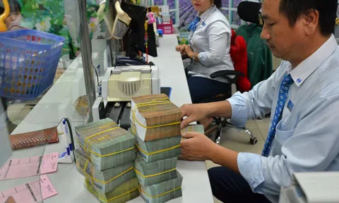 Lãi suất giảm, doanh nghiệp được gì?