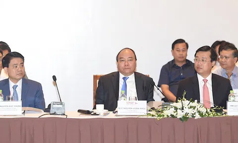 Thủ tướng đối thoại với doanh nghiệp: “Nóng” vấn đề chi phí lương, bảo hiểm
