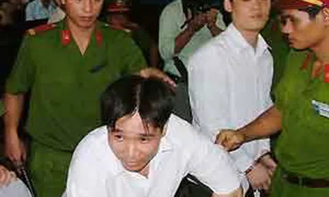 Bình "kiểm" coi thường trùm Năm Cam thế nào?