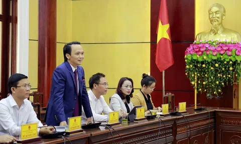 Tập đoàn FLC trao đổi kế hoạch xây dựng đô thị nghỉ dưỡng với lãnh đạo tỉnh Bắc Ninh