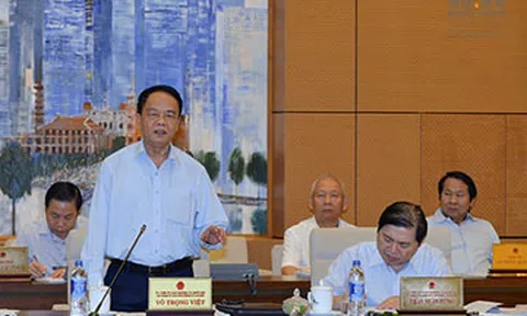 "Dự thảo Luật quản lý nợ công vẫn như cũ, thụt lùi"