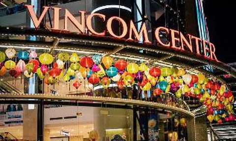 Đến Vincom - đón "siêu trăng" kỷ lục