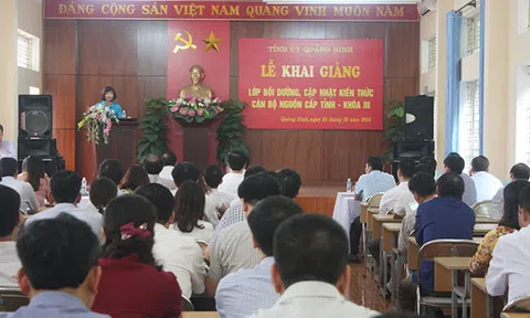 Hoàn thiện hành lang pháp lý điều chỉnh riêng về Cán bộ