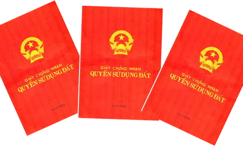 Từ 5/12, sổ đỏ ghi đầy đủ tên các thành viên trong gia đình