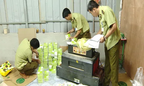 Đủ căn cứ khởi tố vụ lô hàng mỹ phẩm 11 tỷ đồng nghi giả