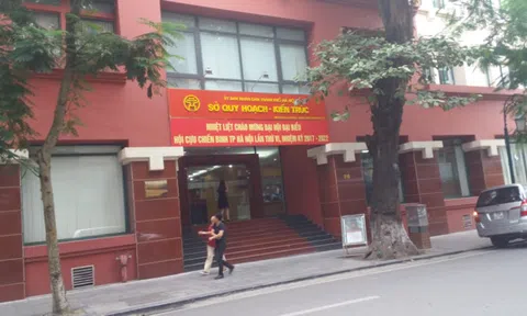 Chuyên gia lo trụ sở “đất vàng” của Hà Nội sẽ thành cao ốc nếu đem bán đấu giá