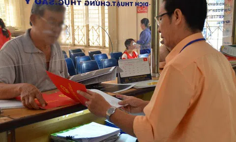 Kể từ ngày 5-12 có bắt buộc phải thay đổi sổ đỏ?