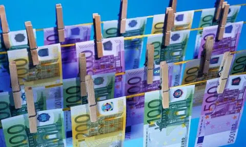 EU sửa đổi Luật sở hữu doanh nghiệp phòng ngừa tham nhũng