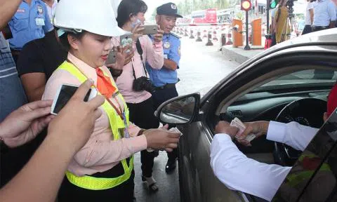 TS Lê Hồng Sơn: Sao lại có BOT ở đường huyết mạch?