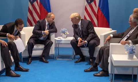 Chiến lược an ninh mới của Trump: Mỹ đối đầu Nga, Trung