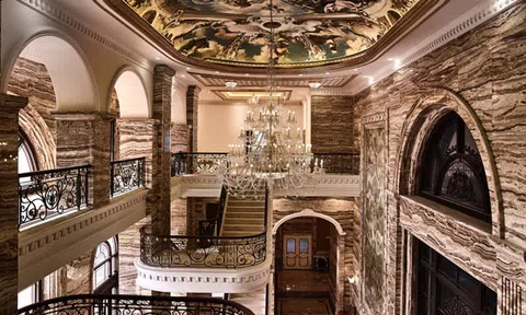 D'. Palais Louis: Nơi hội tụ tinh hoa kiến trúc nghệ thuật
