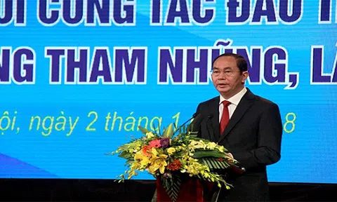 Khi báo chí vào cuộc chống “giặc nội xâm”