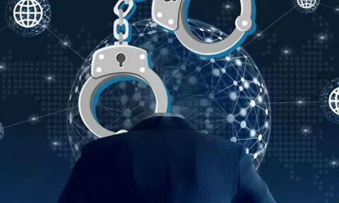 Tóm trùm gian lận online, thu giữ 840 triệu USD tiền Bitcoin