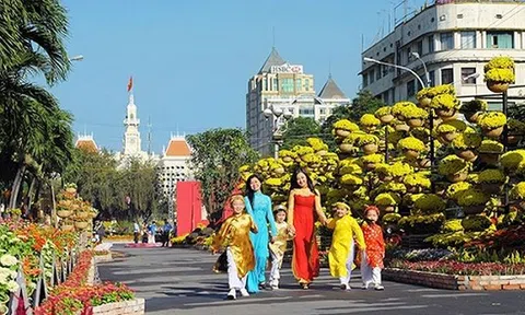 Cả nước náo nức các hoạt động đón Tết cổ truyền Mậu Tuất