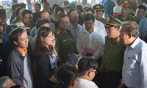 Vụ hoả hoạn tại Carina: Công ty Năm Bảy Bảy "đem xăng dập lửa"?!