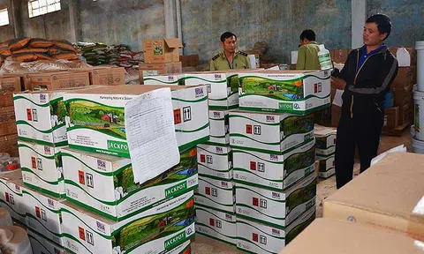 Vụ Thuận Phong: Có dấu hiệu buôn hàng cấm?