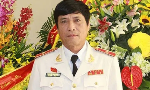 Hé lộ tang vật "khủng" đường dây đánh bạc liên quan tướng công an