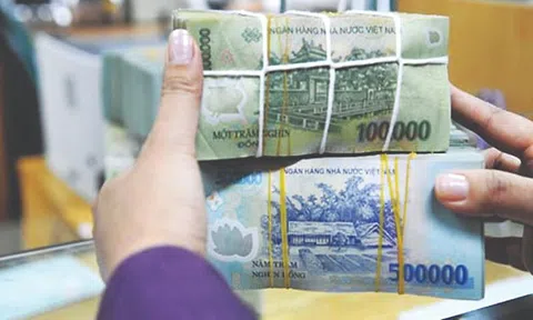 Cách chức hơn 70 người vì vi phạm quản lý ngân sách