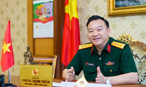 Đại tá Phùng Danh Thắm dính dây “Út Trọc” vừa bị khởi tố là ai?