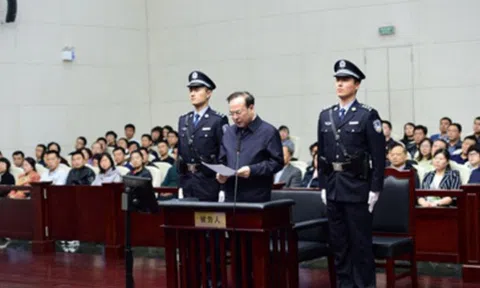 Nhận hối lộ hơn 26 triệu USD, cựu bí thư Trùng Khánh lãnh án chung thân