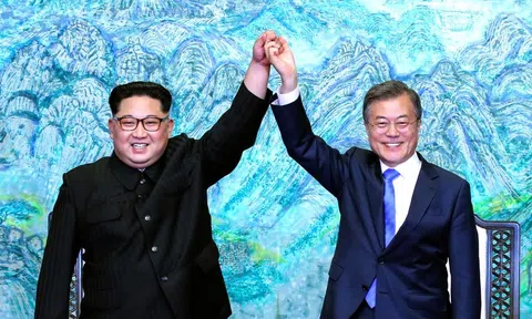 Một Kim Jong Un rất khác nhìn từ hội nghị liên Triều