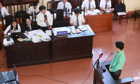 Điểm sáng về tranh tụng