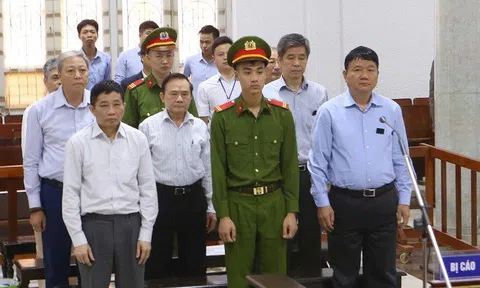 “Sếp lớn” né nghĩa vụ đến tòa, hệ lụy nào cho công tác tranh tụng?