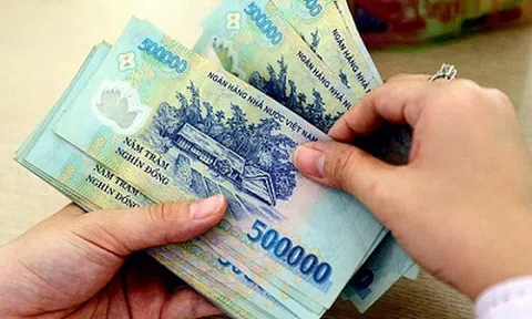 Cho vay mức lãi suất nào thì bị khởi tố hình sự?
