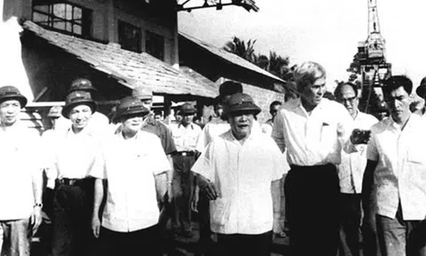 Chủ tịch Tôn Đức Thắng - Người con trung kiên của Nam bộ thành đồng