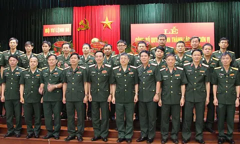 Công bố loạt quyết định nhân sự Quân đội, Công an