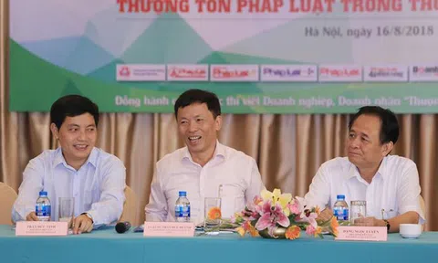 Thượng tôn pháp luật trong thời đại cách mạng 4.0 - câu chuyện của tốc độ và sự vững chắc