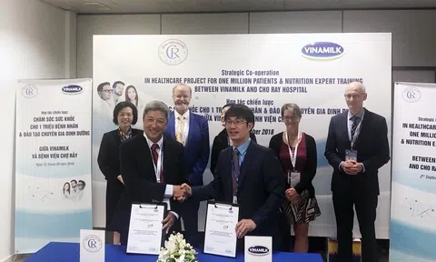 Vinamilk và Bệnh viện Chợ Rẫy ký kết hợp tác chiến lược nâng tầm quốc tế