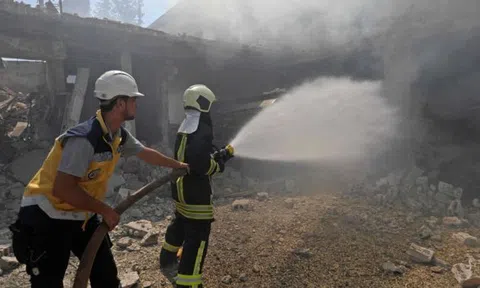Tình hình Syria: Nga oanh tạc các cứ điểm phiến quân nổi dậy tại Idlib