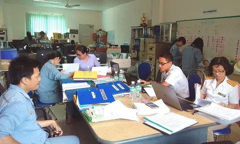 Áp dụng chế tài xử lý nghiêm minh theo luật, doanh nghiệp "tự giác" thanh toán nợ đọng BHXH