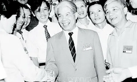 Tiễn biệt một nhà lãnh đạo giản dị, thương dân