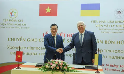 Viện công nghệ GFS & Viện Hàn lâm Khoa học quốc gia Ukraina ký kết hợp đồng chuyển giao công nghệ sản xuất phân bón hữu cơ