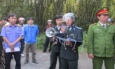 Tiết lộ thông tin để người phải thi hành án rút tiền khỏi tài khoản: Có thể bị phạt tới 20 triệu đồng