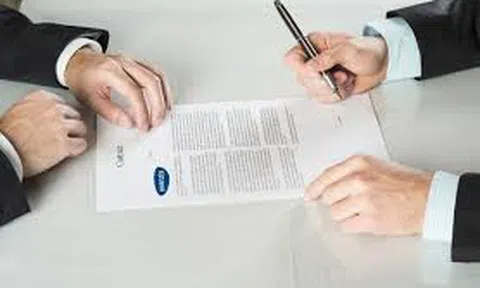 Lập hợp đồng bảo hiểm ảo có thể bị khép tội hình sự