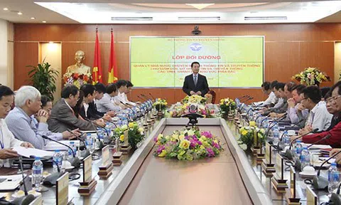 Bộ trưởng Nguyễn Mạnh Hùng: Báo chí phải thể hiện dòng chảy chính của xã hội