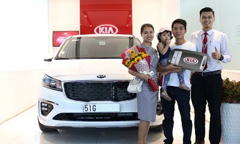 KIA Sedona mới lập kỷ lục doanh số chỉ sau một tháng ra mắt