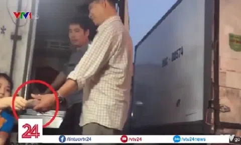 Hai nhà báo điều tra vụ "bảo kê" chợ Long Biên bị dọa giết cả nhà