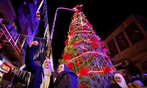Người Syria ăn mừng Giáng sinh, hy vọng hòa bình lâu dài khi Mỹ rút quân