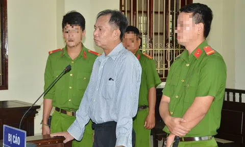 Hơn 6 năm tù cho bị cáo xuyên tạc, chống phá Nhà nước trên facebook