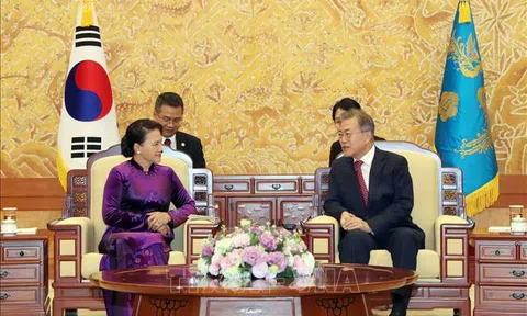 Thông tin đậm nét về cuộc gặp giữa Chủ tịch Quốc hội Việt Nam và Tổng thống Hàn Quốc