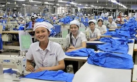 Chính phủ điều chỉnh lương hưu cho lao động nữ nghỉ hưu giai đoạn 2018-2021